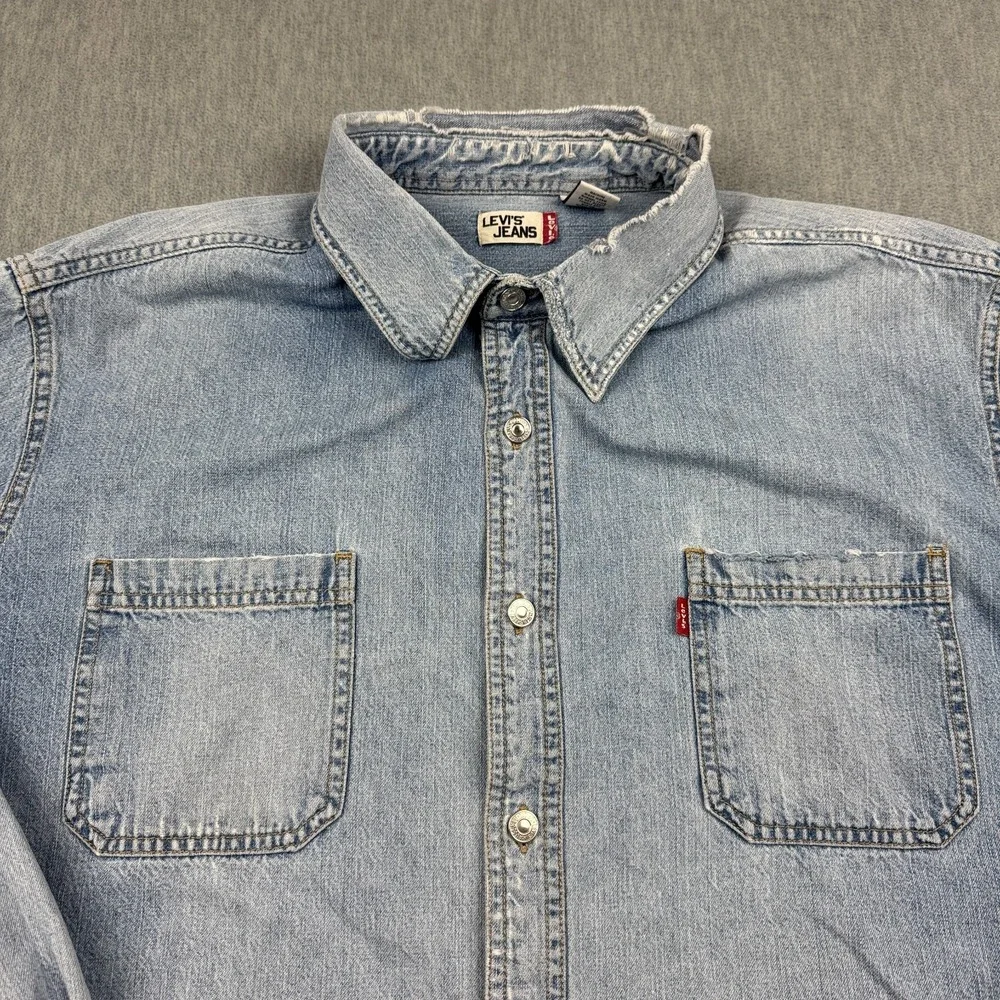 Vintage Levis Shirt Men 2XL XXL Blue Denim Metal Button Up Cotton  Western Rodeo